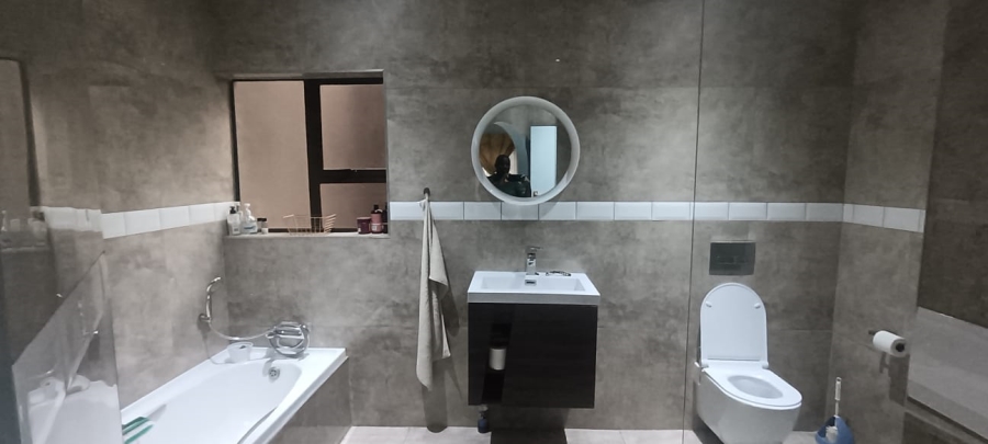 3 Bedroom Property for Sale in Klippoortje Gauteng