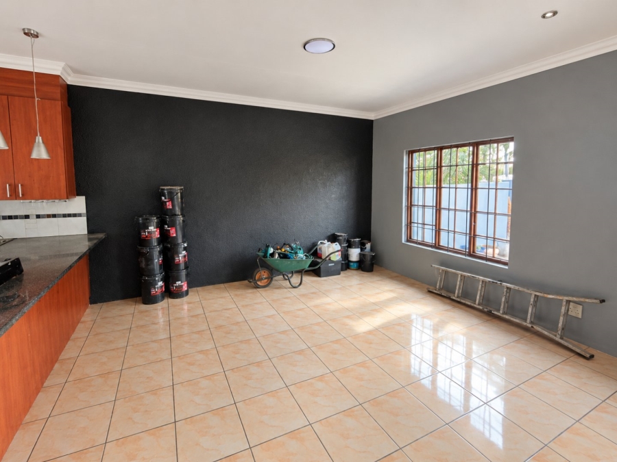 4 Bedroom Property for Sale in Kempton Park Ext 4 Gauteng