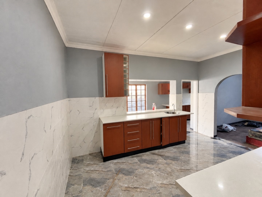 4 Bedroom Property for Sale in Kempton Park Ext 4 Gauteng
