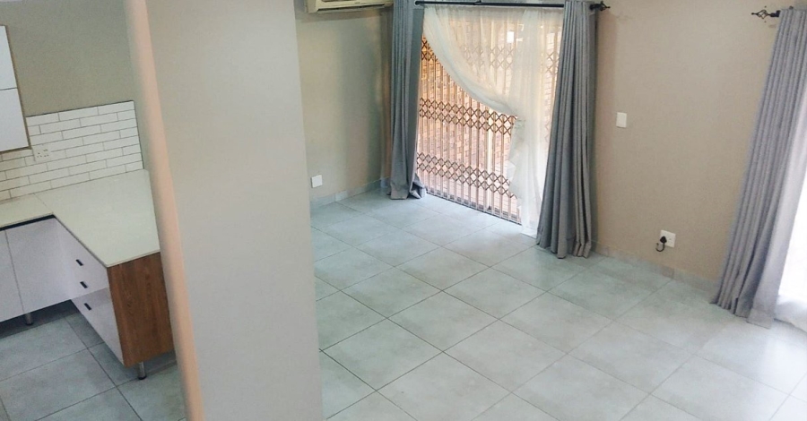 3 Bedroom Property for Sale in Glenvista Gauteng