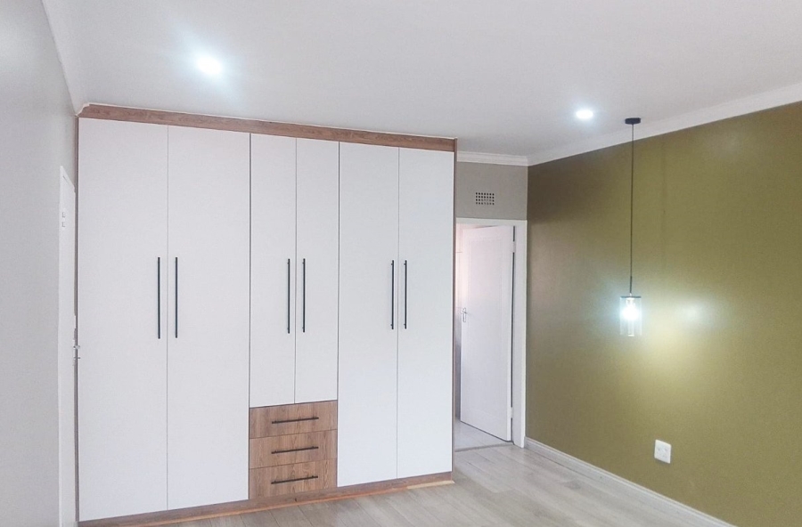 3 Bedroom Property for Sale in Glenvista Gauteng