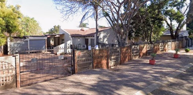  Bedroom Property for Sale in The Orchards Gauteng