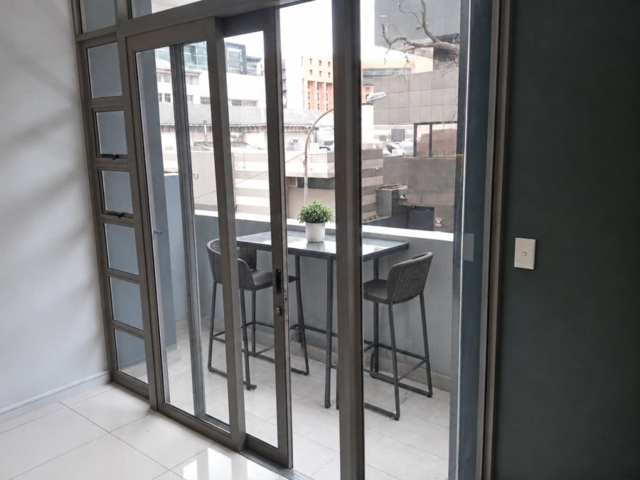 2 Bedroom Property for Sale in Rosebank Gauteng