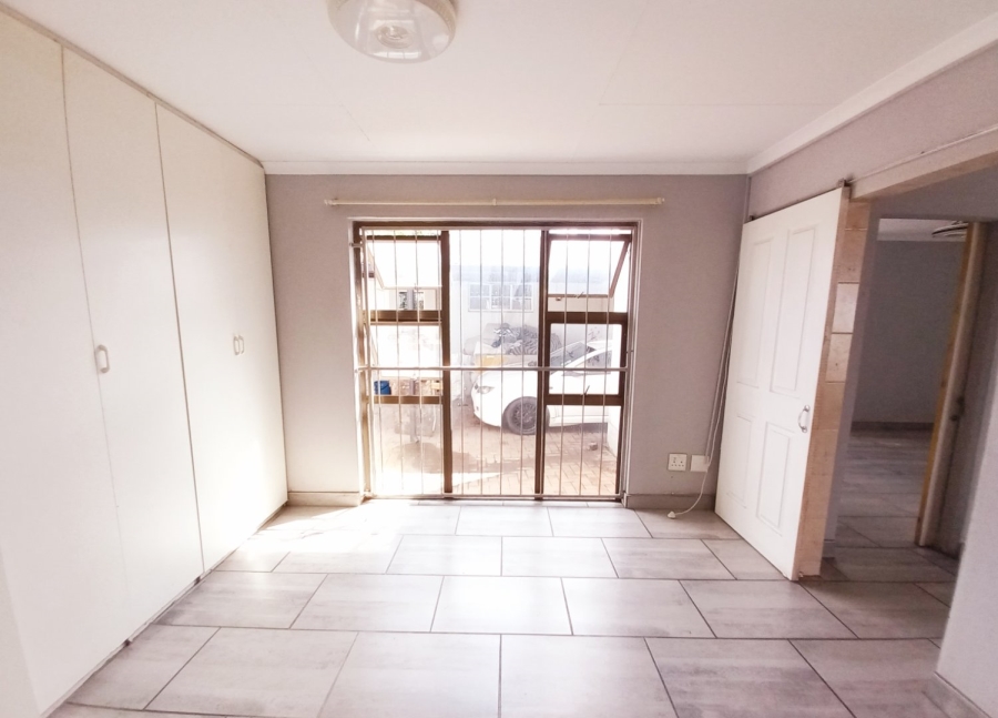 To Let 2 Bedroom Property for Rent in Gerdview Gauteng