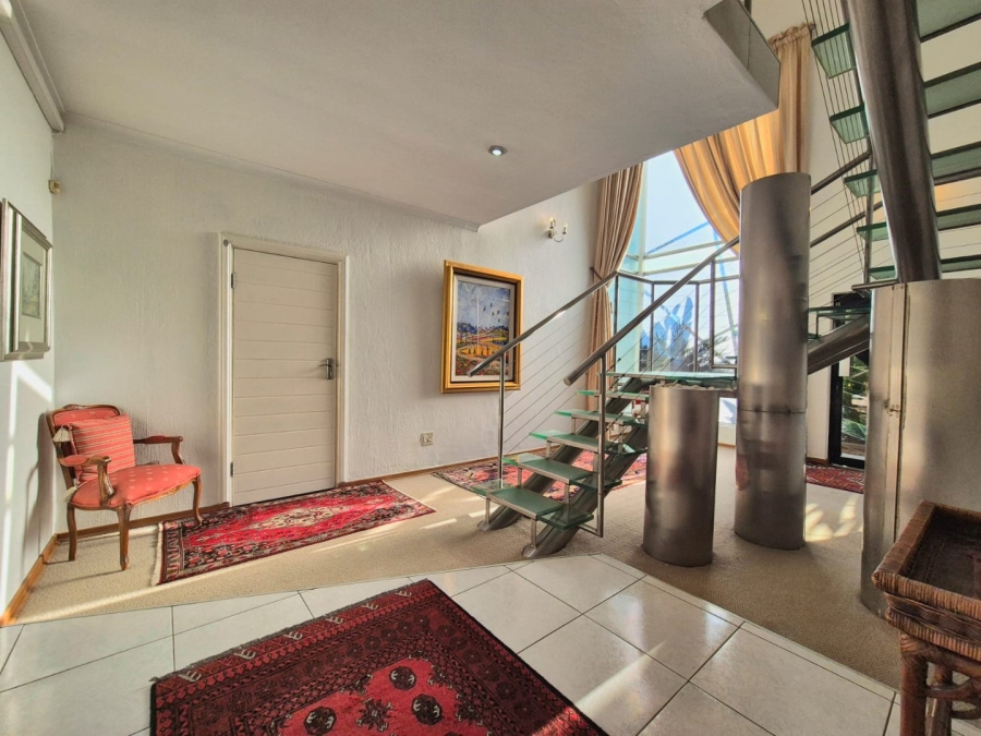 4 Bedroom Property for Sale in Eldoraigne Gauteng