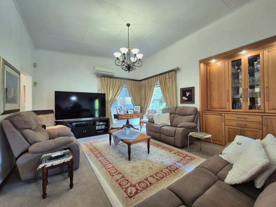 4 Bedroom Property for Sale in Eldoraigne Gauteng