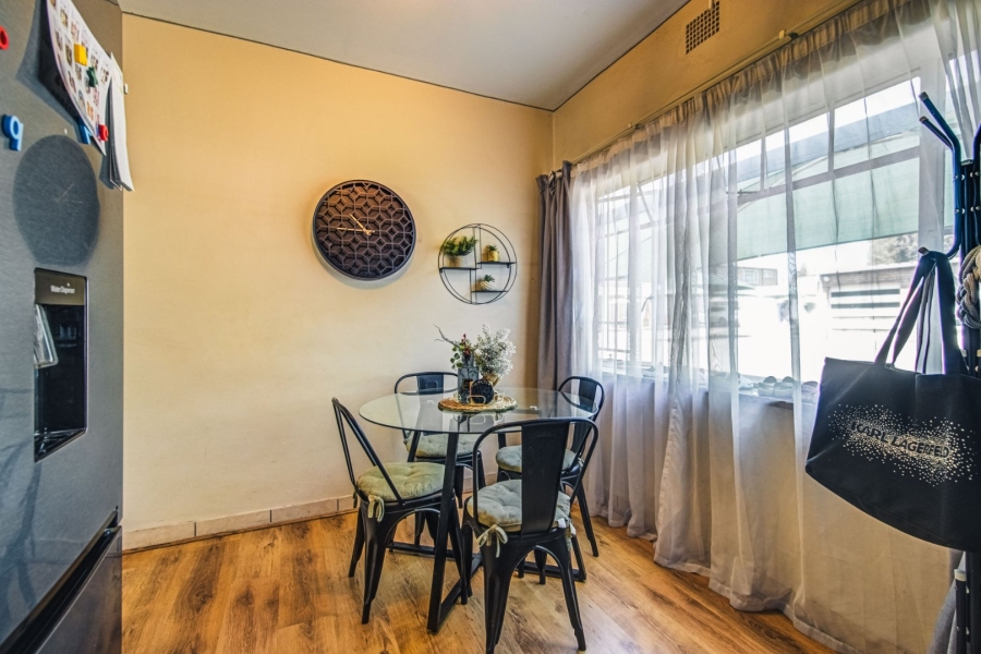 2 Bedroom Property for Sale in Rhodesfield Gauteng