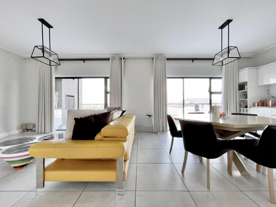 To Let 2 Bedroom Property for Rent in The Polofields Gauteng