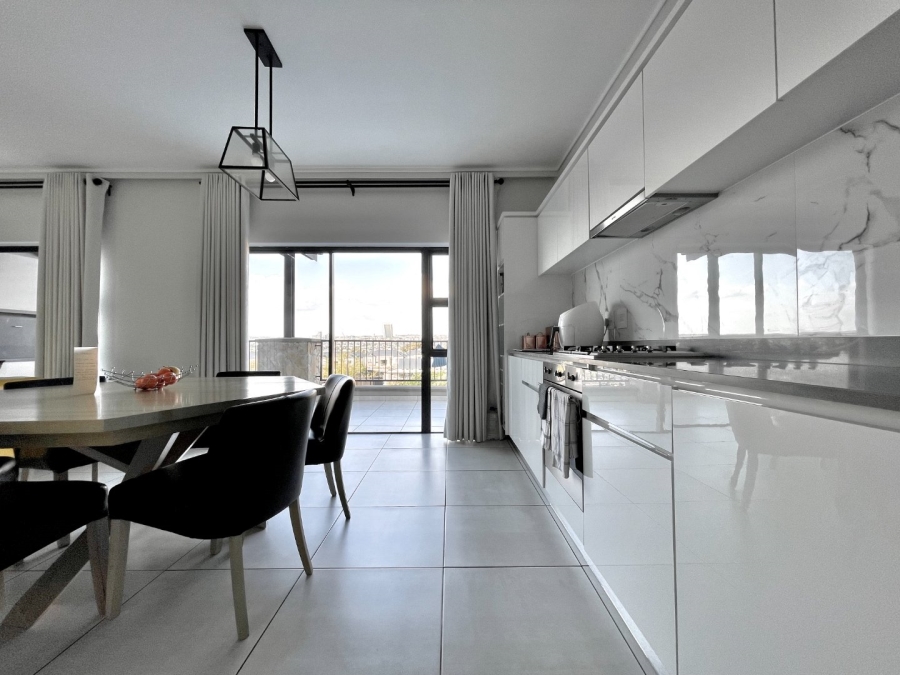 To Let 2 Bedroom Property for Rent in The Polofields Gauteng