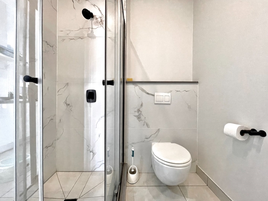 To Let 2 Bedroom Property for Rent in The Polofields Gauteng
