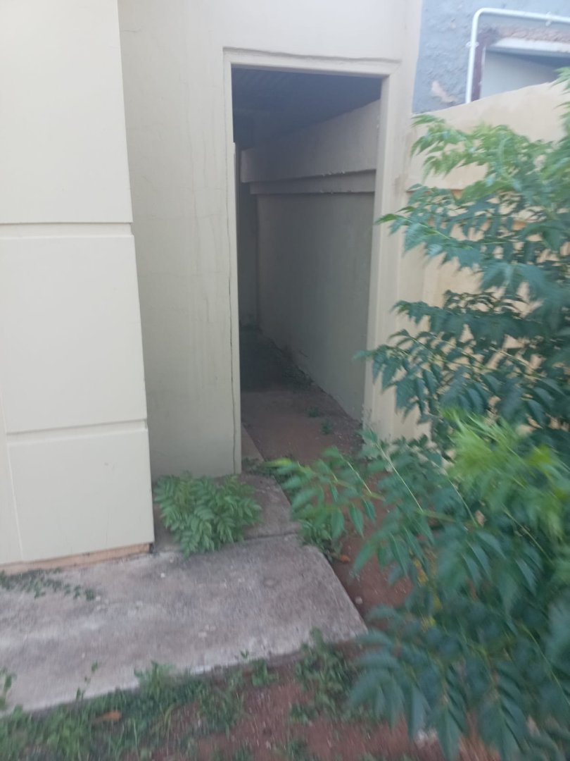 2 Bedroom Property for Sale in Rosslyn Gauteng
