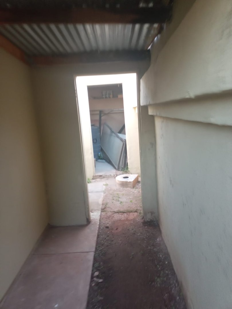 2 Bedroom Property for Sale in Rosslyn Gauteng