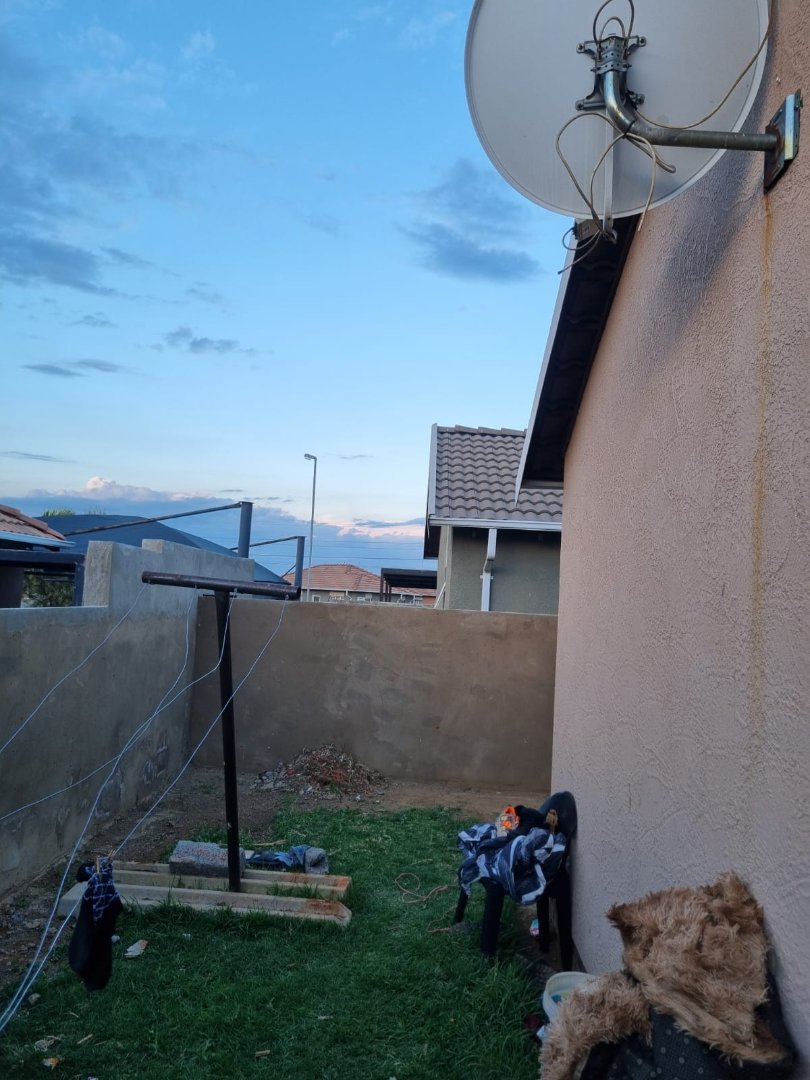 3 Bedroom Property for Sale in Windmill Park Gauteng