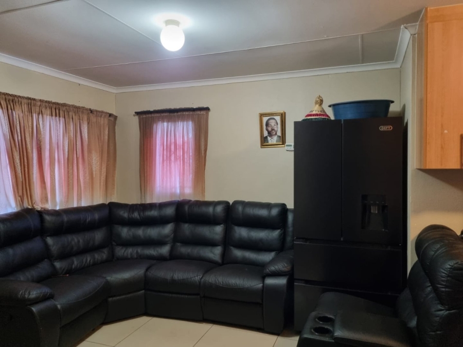 3 Bedroom Property for Sale in Windmill Park Gauteng