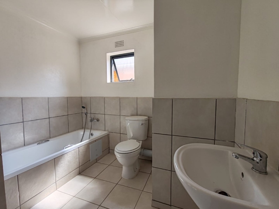 3 Bedroom Property for Sale in Rynfield A H Gauteng