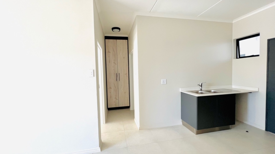 To Let  Bedroom Property for Rent in Carlswald Gauteng