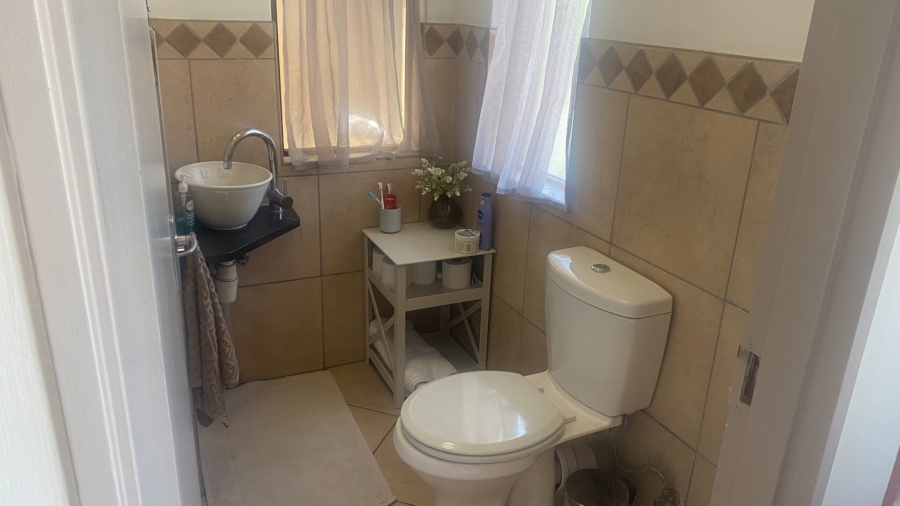 1 Bedroom Property for Sale in Riviera Gauteng