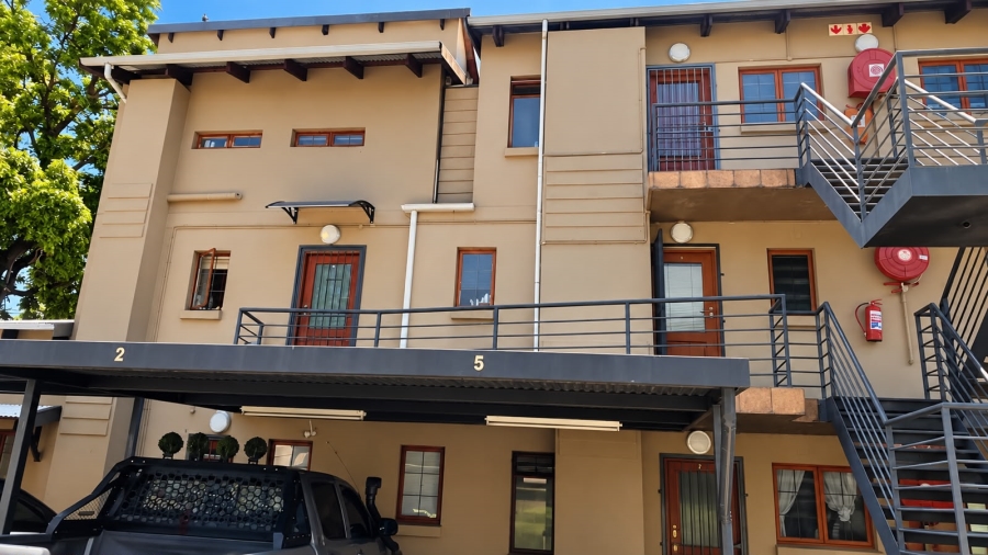1 Bedroom Property for Sale in Riviera Gauteng
