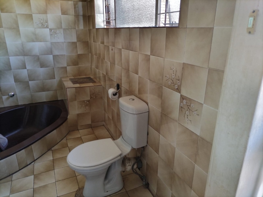 4 Bedroom Property for Sale in Theresa Park Gauteng