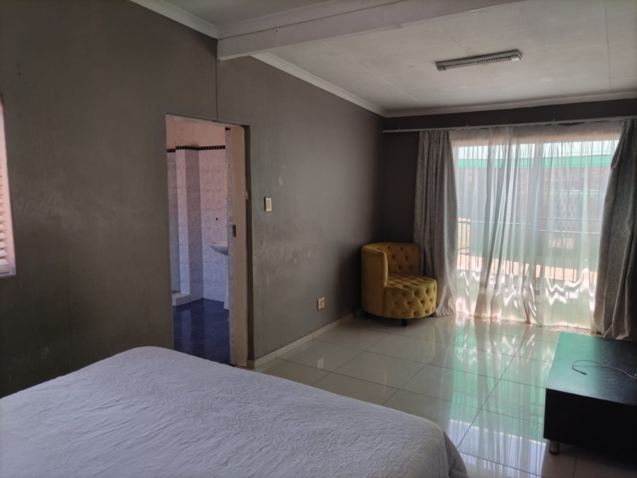 4 Bedroom Property for Sale in Theresa Park Gauteng