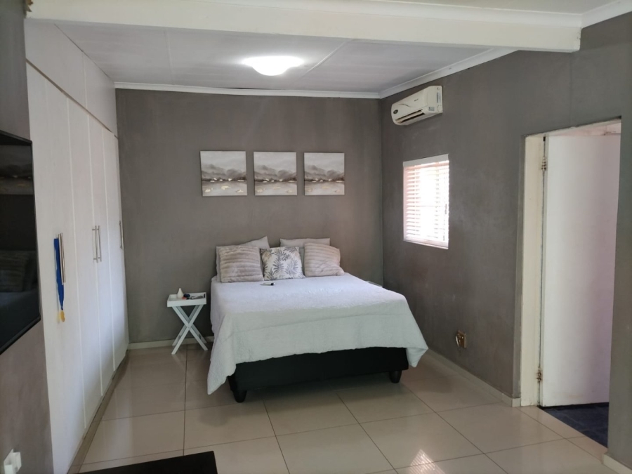 4 Bedroom Property for Sale in Theresa Park Gauteng