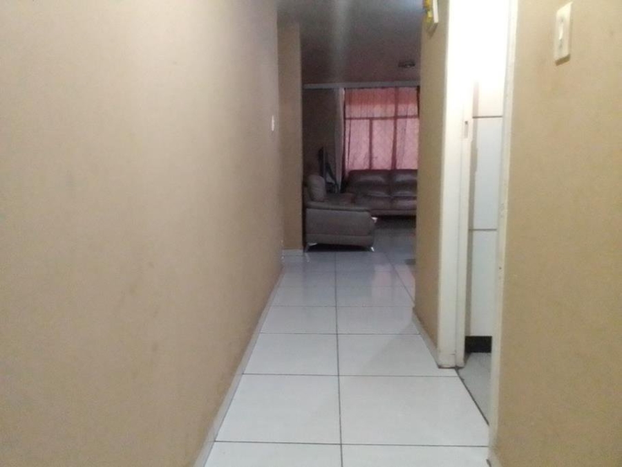 2 Bedroom Property for Sale in Florida Gauteng