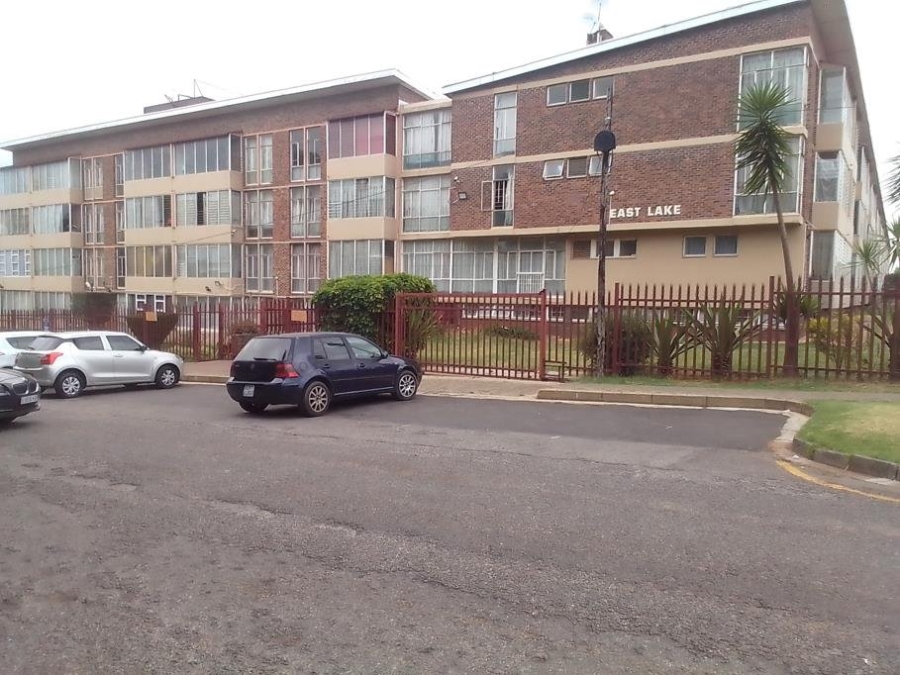 2 Bedroom Property for Sale in Florida Gauteng