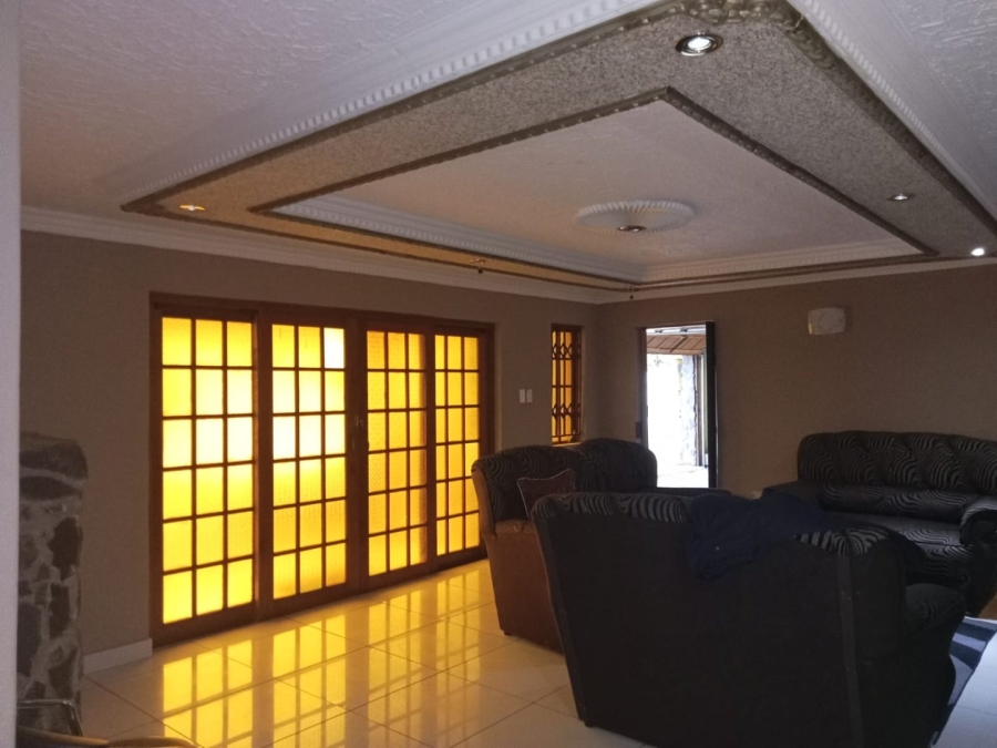 4 Bedroom Property for Sale in Soshanguve HH Gauteng