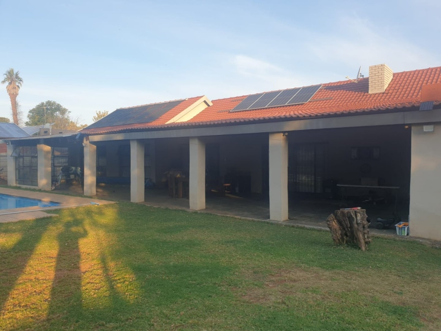 4 Bedroom Property for Sale in Fochville Gauteng