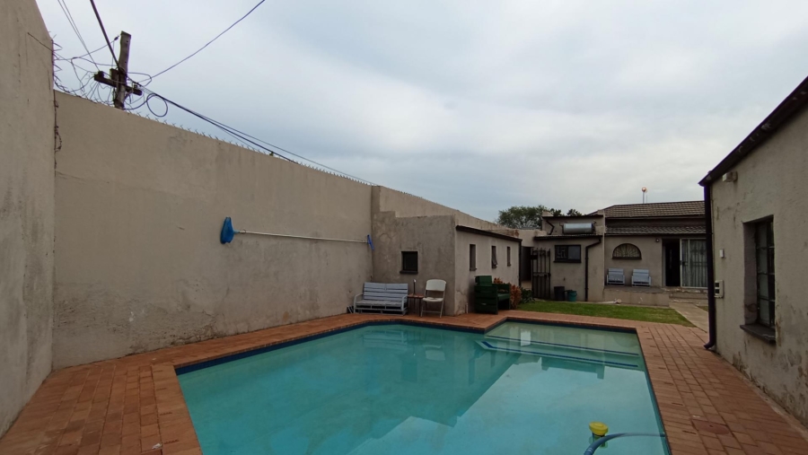 3 Bedroom Property for Sale in Brixton Gauteng