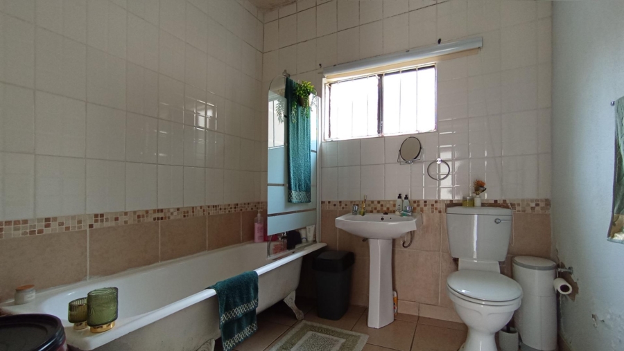 3 Bedroom Property for Sale in Brixton Gauteng