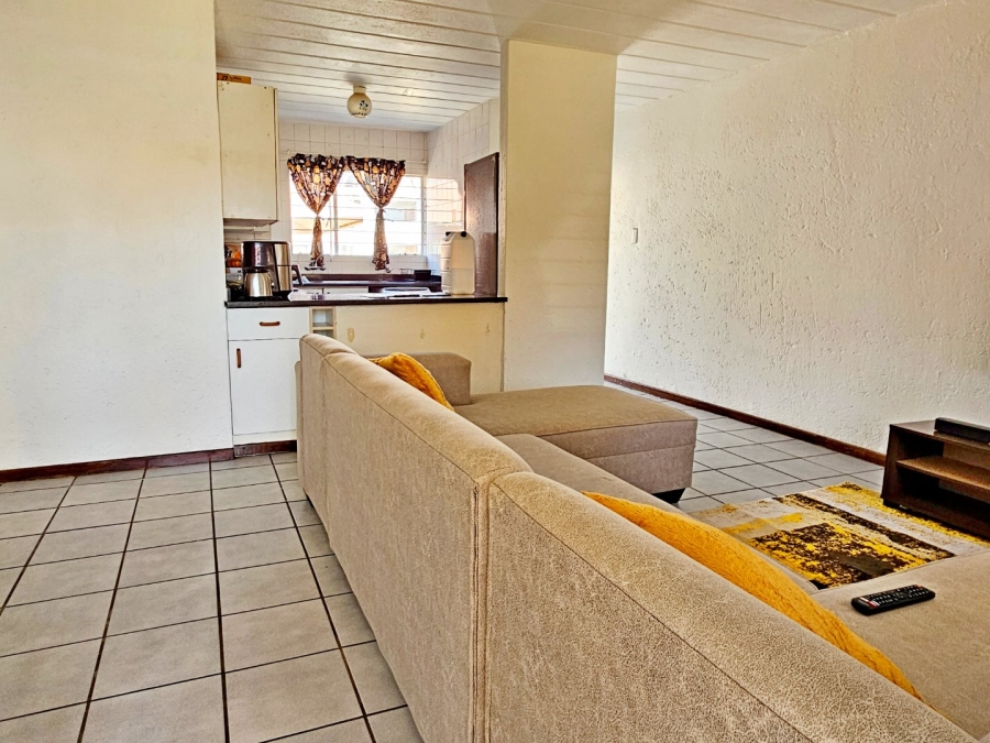 2 Bedroom Property for Sale in Glen Marais Gauteng
