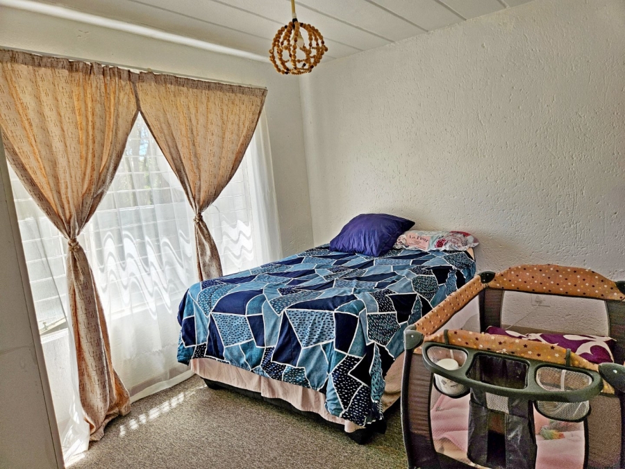 2 Bedroom Property for Sale in Glen Marais Gauteng
