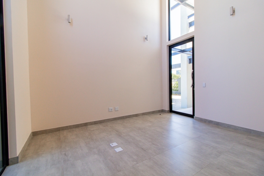 To Let Commercial Property for Rent in Brackenhurst Gauteng