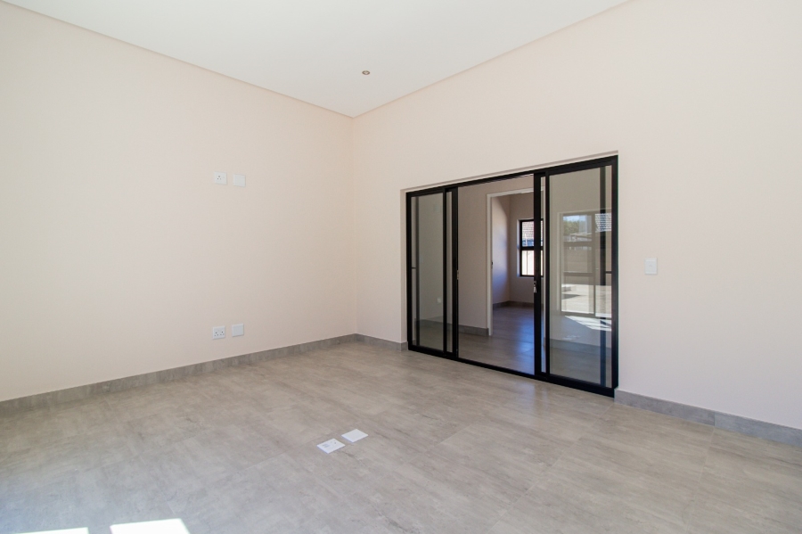 To Let Commercial Property for Rent in Brackenhurst Gauteng