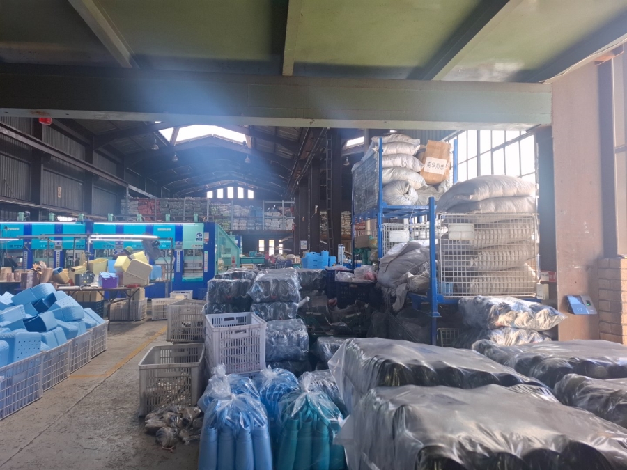 Commercial Property for Sale in Chloorkop Gauteng