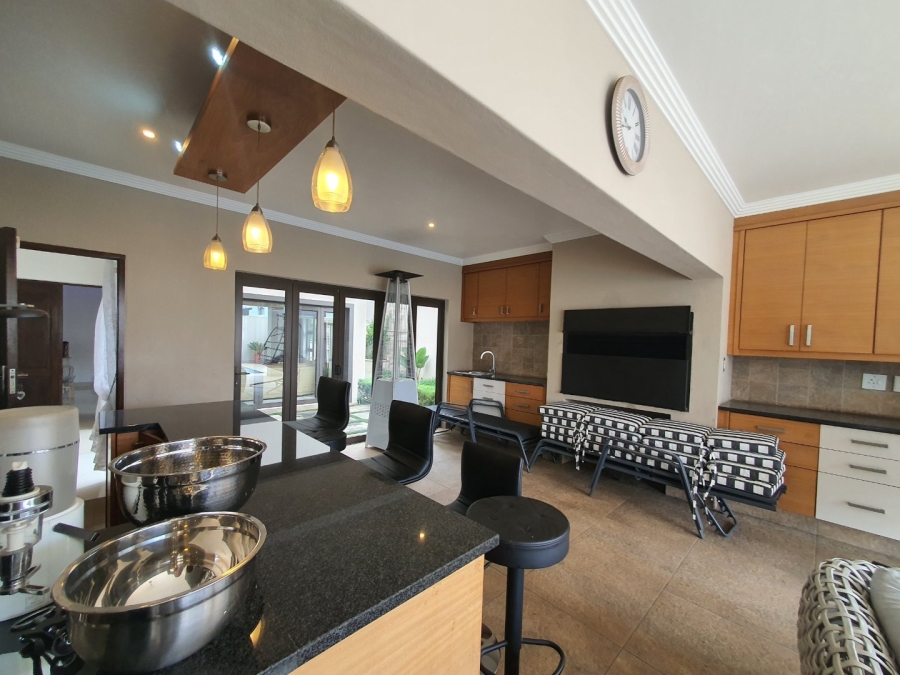 To Let 4 Bedroom Property for Rent in Bryanston Gauteng