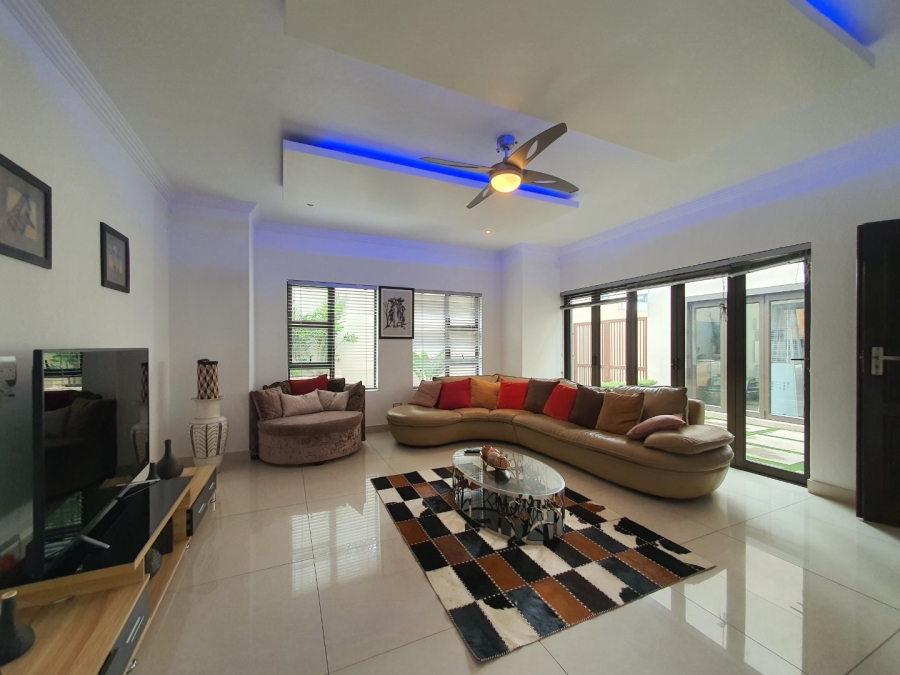 To Let 4 Bedroom Property for Rent in Bryanston Gauteng