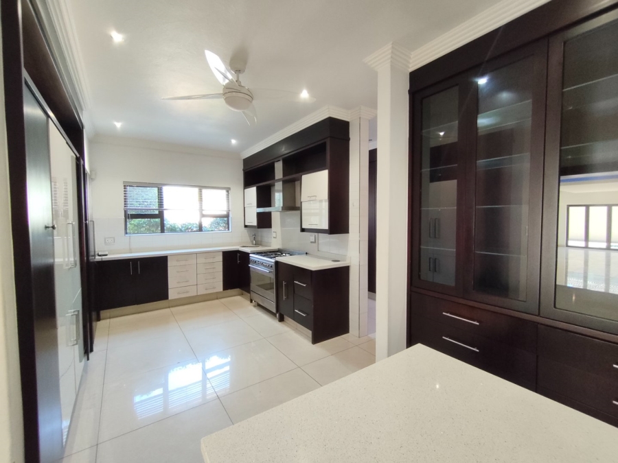 To Let 4 Bedroom Property for Rent in Bryanston Gauteng