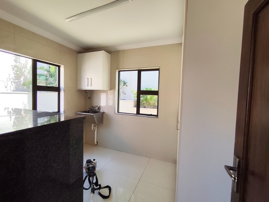 To Let 4 Bedroom Property for Rent in Bryanston Gauteng