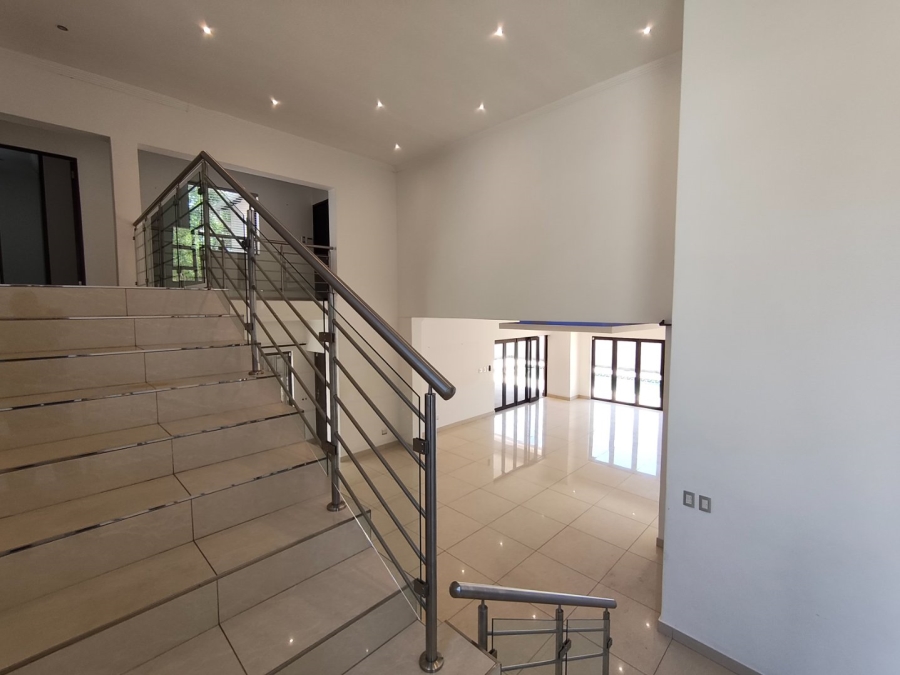 To Let 4 Bedroom Property for Rent in Bryanston Gauteng