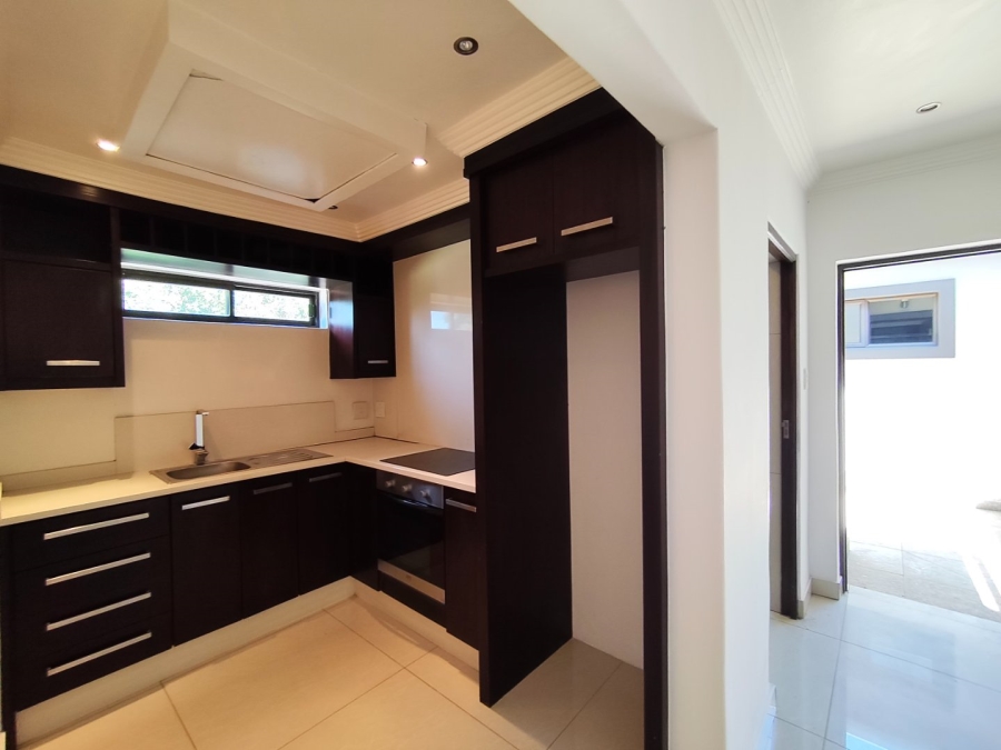 To Let 4 Bedroom Property for Rent in Bryanston Gauteng