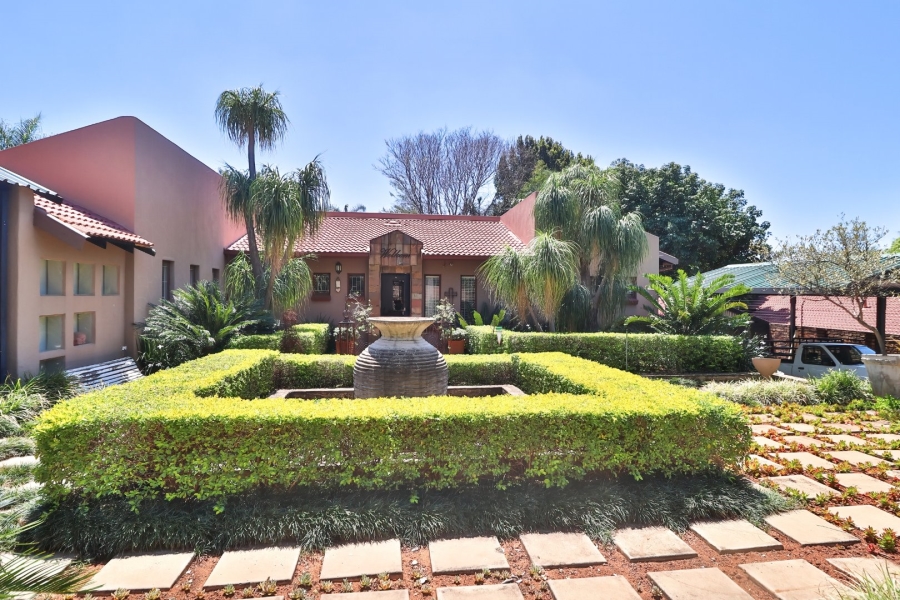 7 Bedroom Property for Sale in Ninapark Gauteng