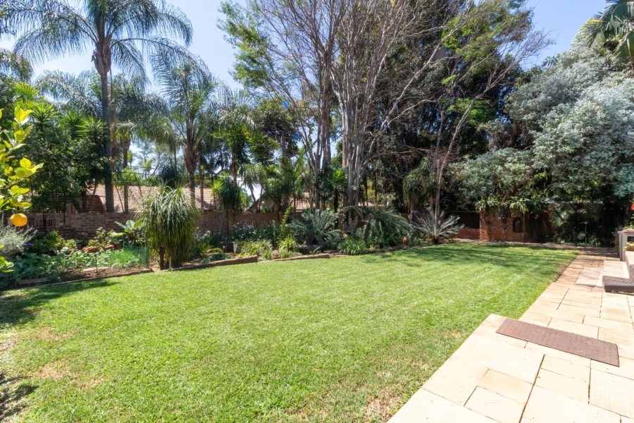 7 Bedroom Property for Sale in Ninapark Gauteng