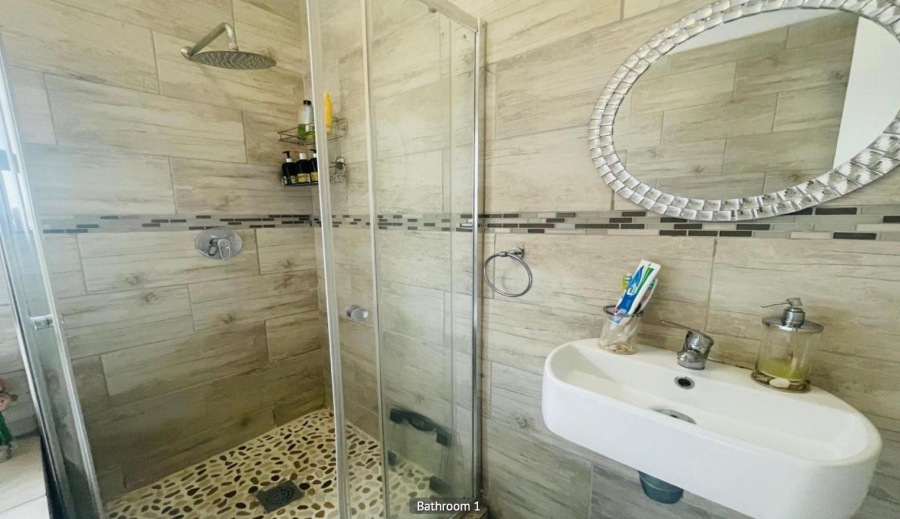 2 Bedroom Property for Sale in Sagewood Gauteng