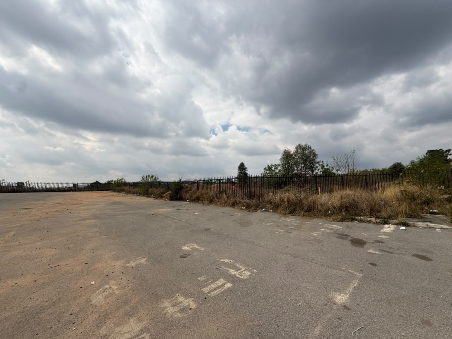 Commercial Property for Sale in Linbro Park Gauteng