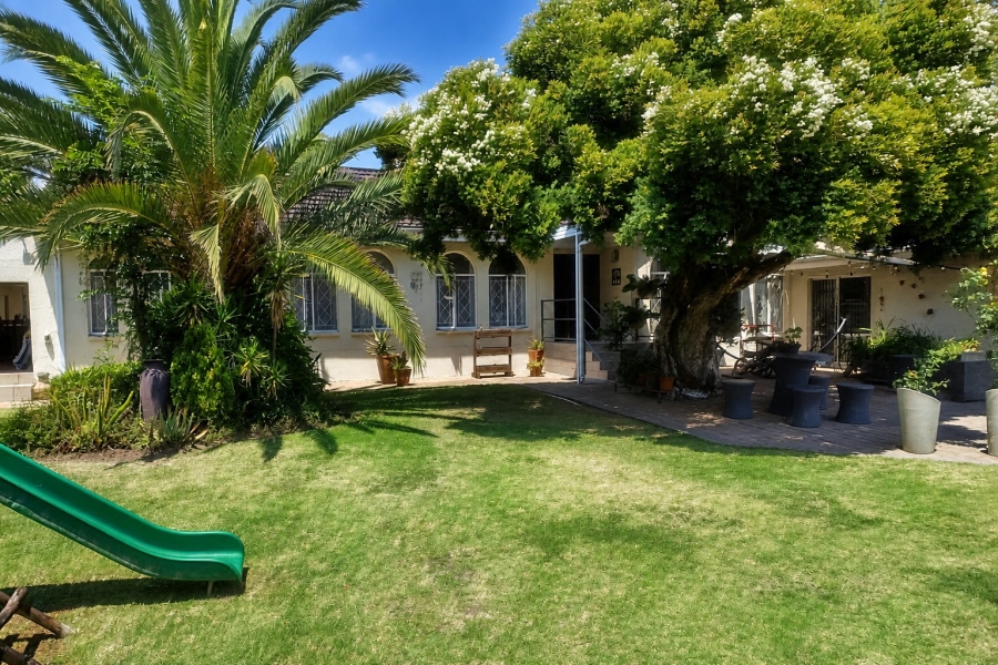 3 Bedroom Property for Sale in Glen Marais Gauteng