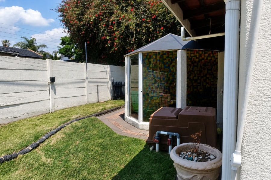 3 Bedroom Property for Sale in Glen Marais Gauteng