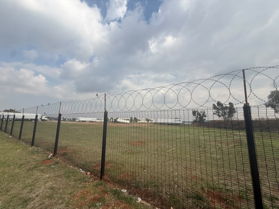 Commercial Property for Sale in Gosforth Park Gauteng