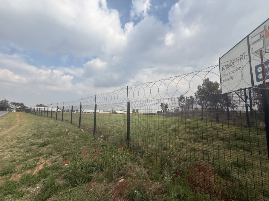Commercial Property for Sale in Gosforth Park Gauteng